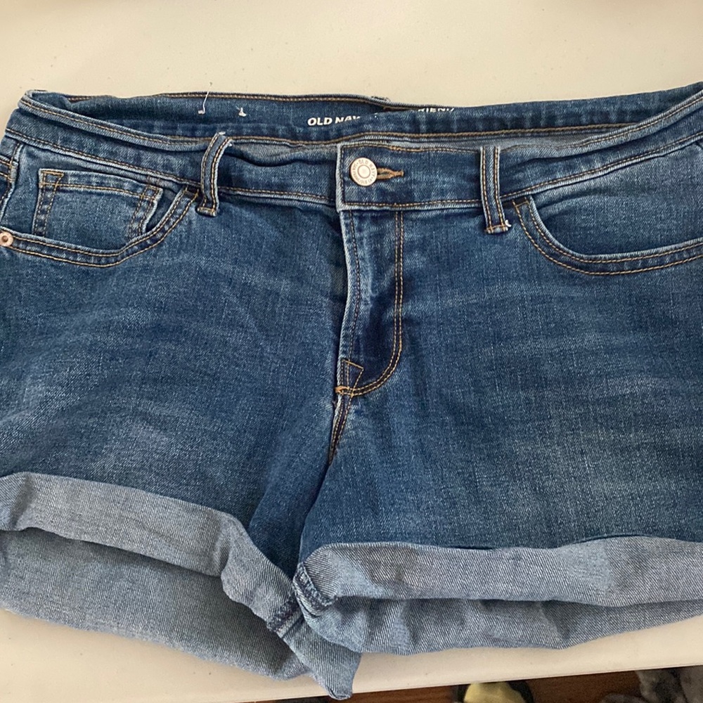 Old navy size 10 regular boyfriend jean shorts